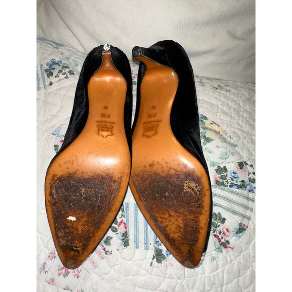 VINTAGE ANNE KLEIN BLACK VELVET & RHINESTONE CRYSTAL DRESSY CAP TOE PUMPS 7.5N - Picture 7 of 10
